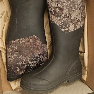 RedHead Black and Brown Camouflage Boots